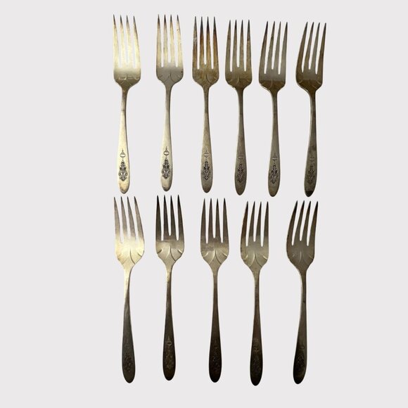 Oneida BIRD OF PARADISE 11 Salad Dessert Forks Community Plate Silverware - Picture 1 of 6